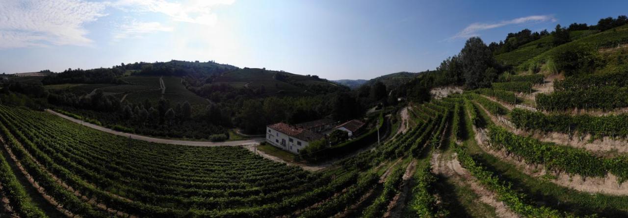 Marcarini Agriturismo Neviglie Exterior foto